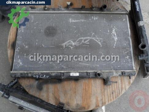 Honda CR-V Su Radyatörü çıkma parça