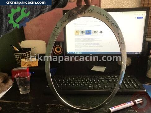 Mini Clubman Far Çerçevesi çıkma parça