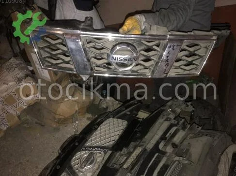 Nissan X-Trail Panjur çıkma parça