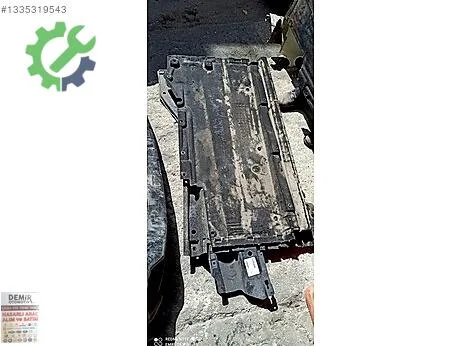 Audi A4 Motor Alt Muhafaza çıkma parça