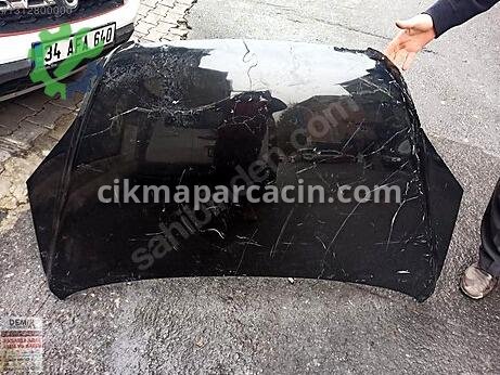 Honda CR-V Kaput çıkma parça