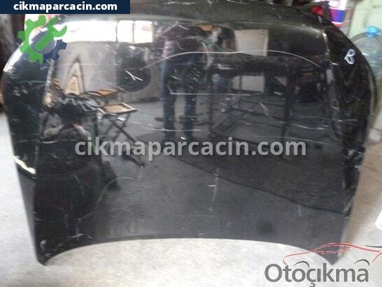 Subaru Forester Kaput çıkma parça