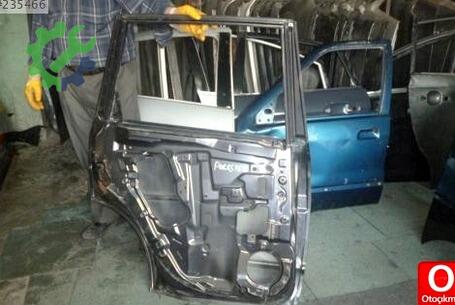 Subaru Forester Sol Arka Kapı 2009-2012 çıkma parça