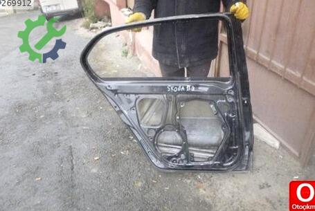 Skoda Superb Sol Arka Kapı 2009-2012 çıkma parça