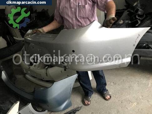 Renault Clio Arka Tampon çıkma parça