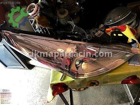 Peugeot 5008 Far çıkma parça
