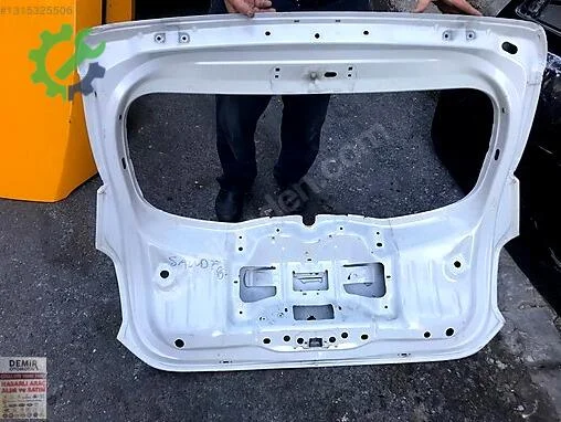 Dacia Sandero Bagaj çıkma parça