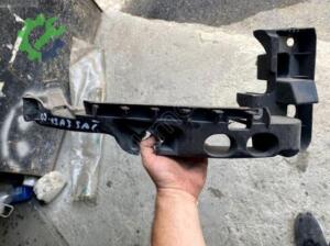 2009-2013 A3 SAĞ FAR BRAKETİ AUDİ ORJİNAL ÇIKMA PARÇA