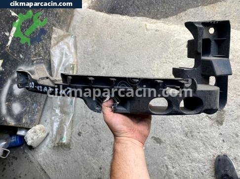 Audi A3 Far Braketi çıkma parça