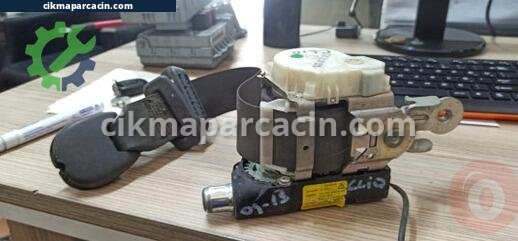 Renault Clio Emniyet Kemeri çıkma parça