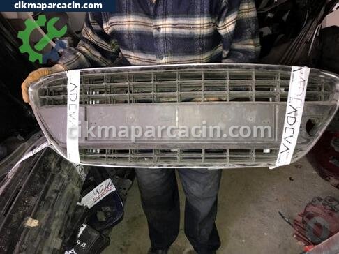 Ford Fiesta Tampon Izgarası çıkma parça