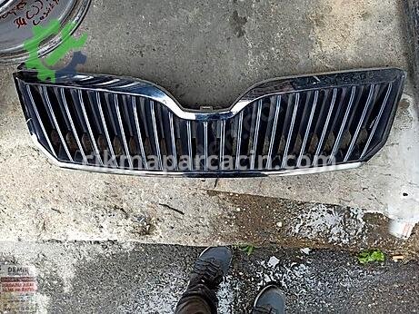 Skoda Superb Panjur çıkma parça