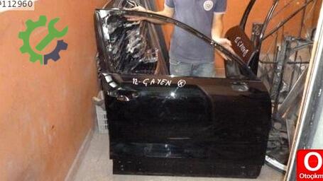 Porsche Cayenne Sağ Ön Kapı çıkma parça