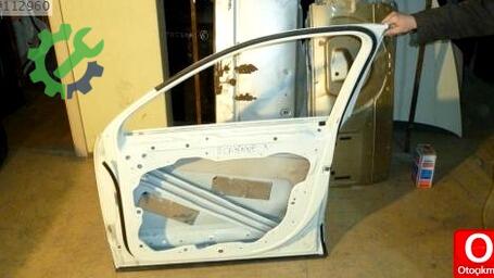 Porsche Cayenne Sağ Ön Kapı 2009-2014 çıkma parça