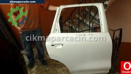 Porsche Cayenne Sağ Arka Kapı çıkma parça