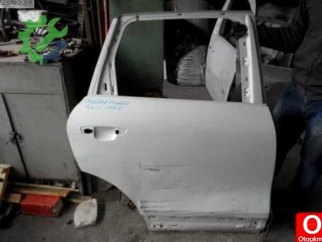 Porsche Cayenne Sağ Arka Kapı 2009-2014 çıkma parça