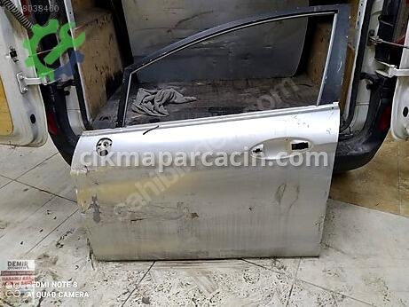 Ford Fiesta Sol Ön Kapı çıkma parça