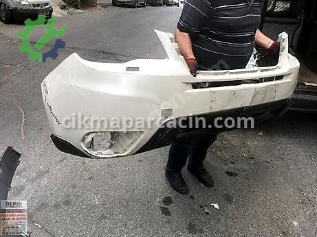 Subaru Forester Ön Tampon çıkma parça