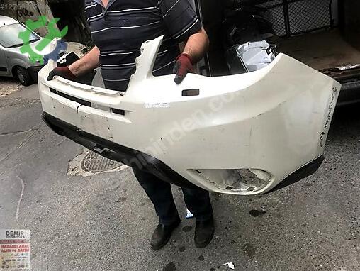 Subaru Forester Ön Tampon çıkma parça