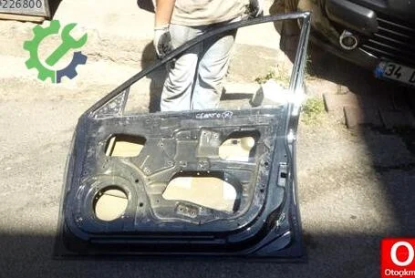 Kia Cerato Sağ Ön Kapı 2010-2012 çıkma parça