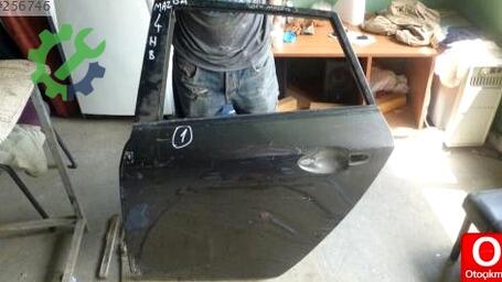 Mazda 3 Kapı (Arka Sağ) 2010-2013 çıkma parça