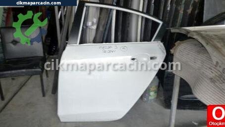 Mazda 3 Kapı (Arka Sağ) çıkma parça