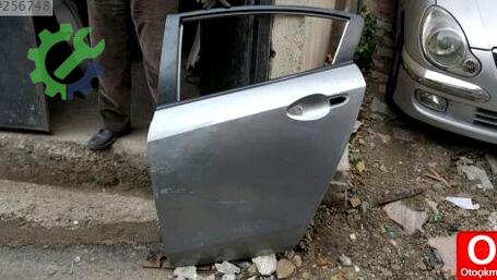 Mazda 3 Kapı (Arka Sağ) 2010-2013 çıkma parça