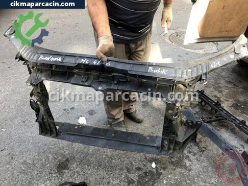 Audi A3 Ön Panel çıkma parça