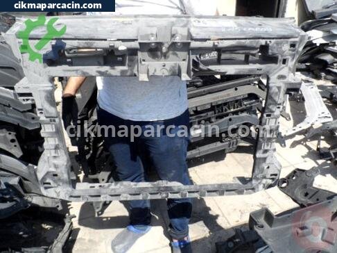 Volkswagen Caddy Ön Panel çıkma parça