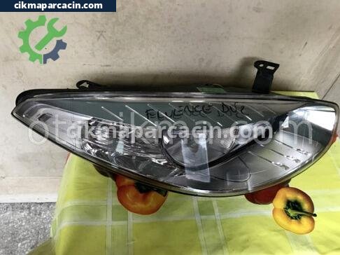 Renault Fluence Sağ Ön Far çıkma parça