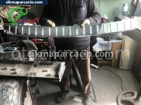 Volkswagen Touareg Arka Tampon çıkma parça