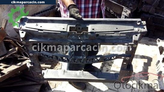 Volkswagen Polo Ön Panel çıkma parça