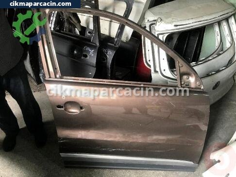 Volkswagen Tiguan Sağ Ön Kapı çıkma parça