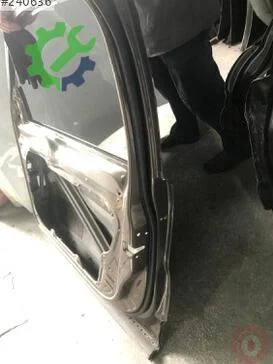 Volkswagen Tiguan Sağ Ön Kapı 2010-2015 çıkma parça