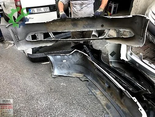 Volkswagen Jetta Ön Tampon çıkma parça