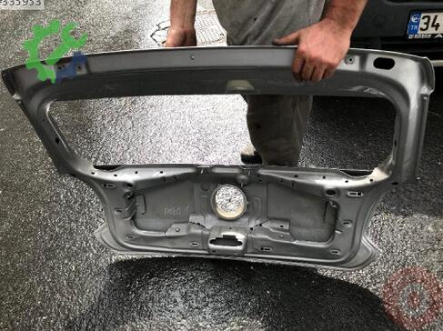 Volkswagen Polo Bagaj 2010-2016 çıkma parça