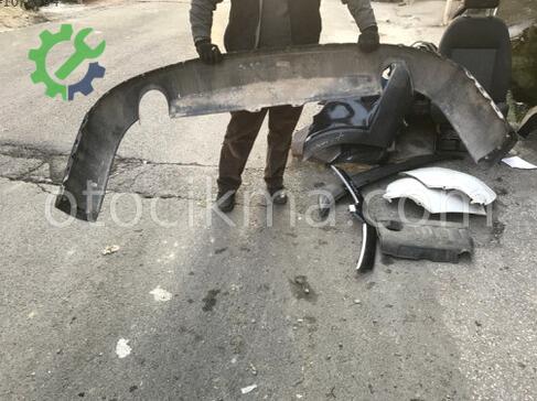 Audi A8 Tampon Spoyleri çıkma parça