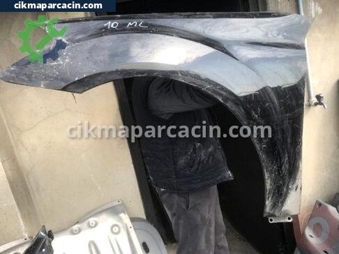 Mercedes-Benz ML Sol Ön Çamurluk çıkma parça