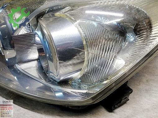 Toyota Corolla Sol Ön Far çıkma parça