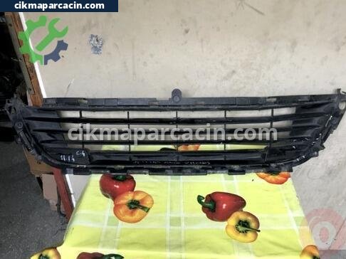 Citroen C4 Tampon Izgarası çıkma parça