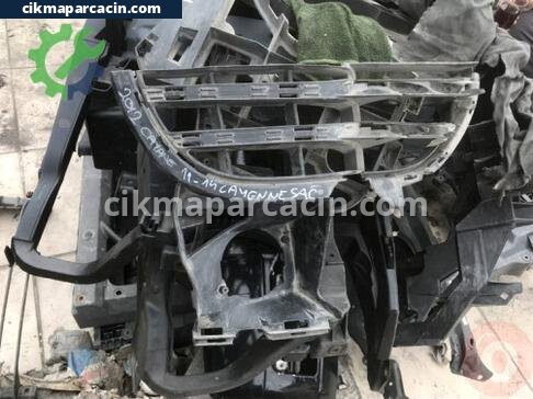 Porsche Cayenne Tampon Izgarası çıkma parça