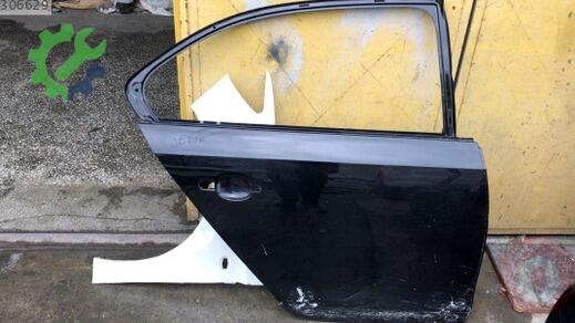 Volkswagen Jetta Sağ Arka Kapı 2011-2014 çıkma parça