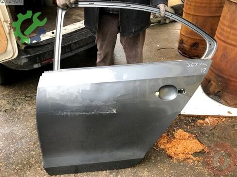 Volkswagen Jetta Sol Arka Kapı 2011-2014 çıkma parça