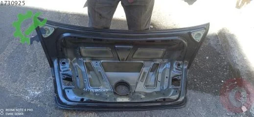 Volkswagen Passat Bagaj 2011-2014 çıkma parça