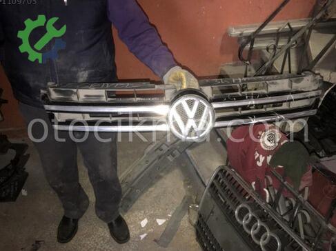 Volkswagen Touareg Panjur çıkma parça
