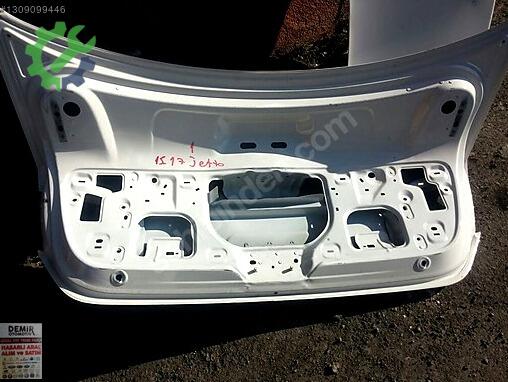 Volkswagen Jetta Bagaj çıkma parça