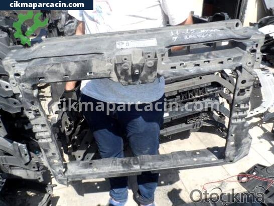 Volkswagen Jetta Ön Panel çıkma parça