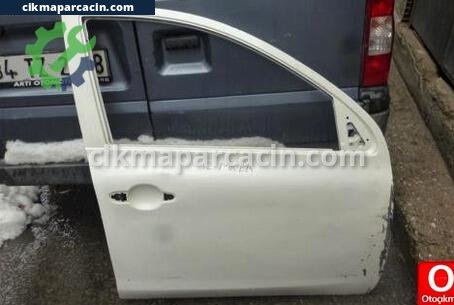 Nissan Micra Sağ Ön Kapı çıkma parça