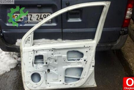 Nissan Micra Sağ Ön Kapı 2011-2015 çıkma parça
