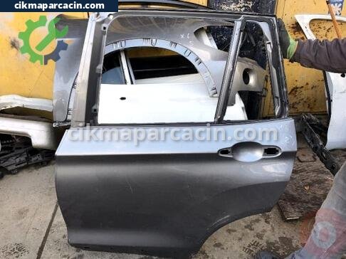 BMW X3 Sol Arka Kapı çıkma parça